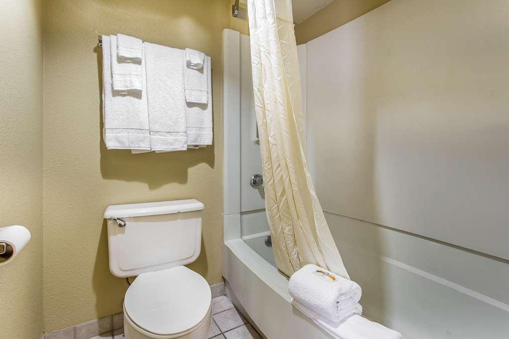 Rodeway Inn Lawton Quarto foto